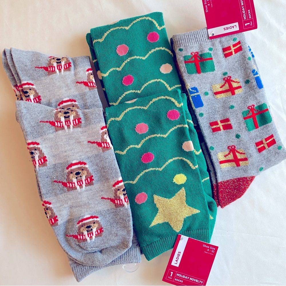Set of 5 Pair NOVELTY PRINT FESTIVE HOLIDAY WINTER SOCKS COLORFUL Green Gray